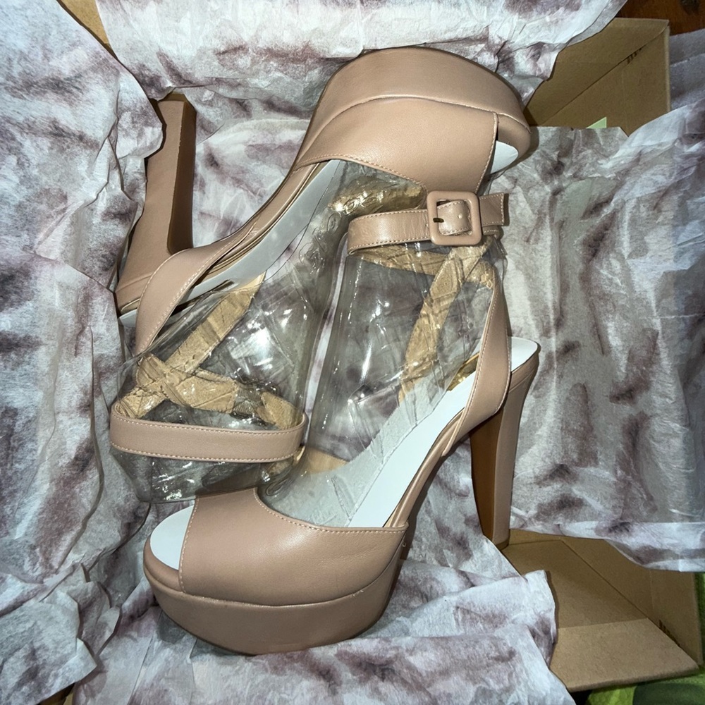 Jessica Simpson Tan Peep Toe Heels